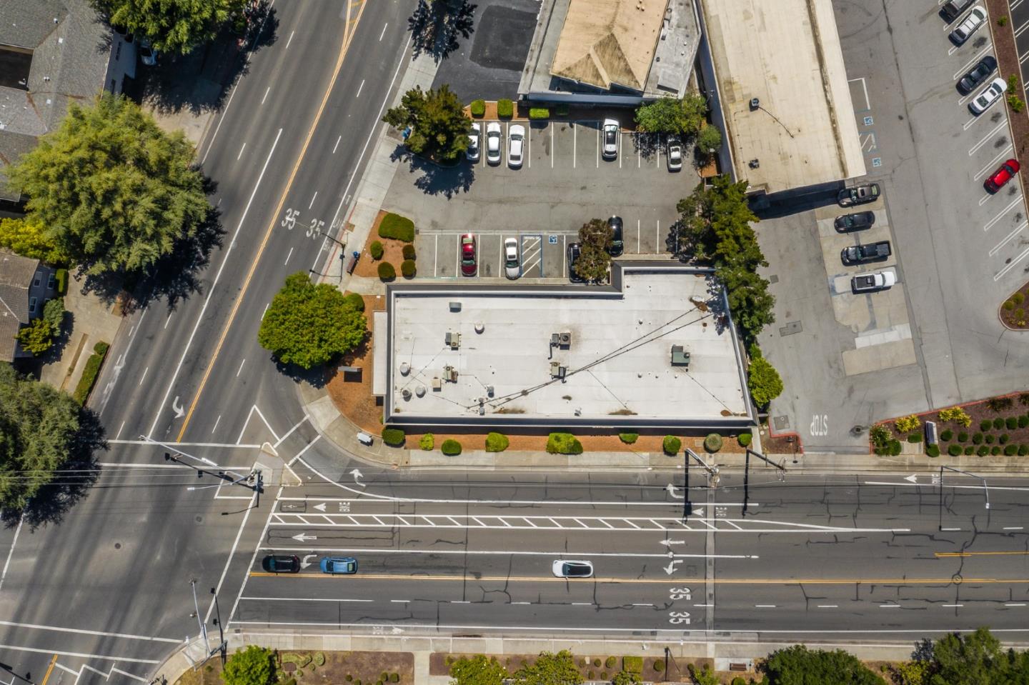 2425 California Street, MOUNTAIN VIEW, California 94040, ,Comm Industrial For Sale,For Sale,California Street,40964757