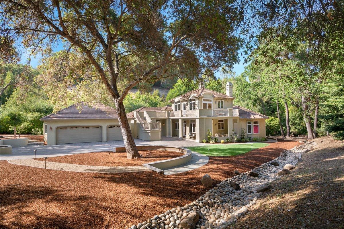 25600 Frampton Ct, Los Altos Hills, CA 94024 4 Beds 3 Baths (Sold
