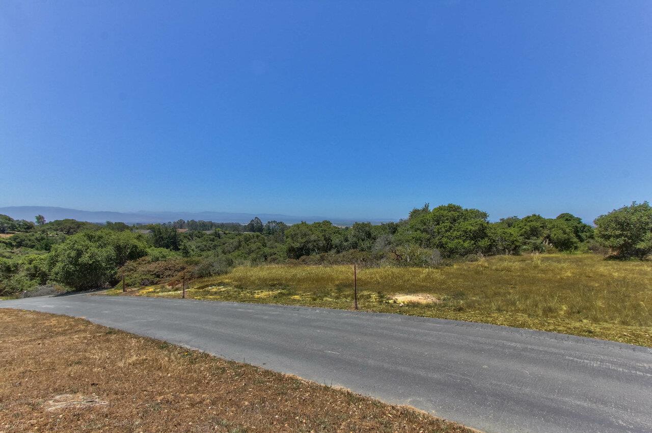18221 Berta Canyon Road, SALINAS, California 93907, ,Lots And Land,For Sale,Berta Canyon Road,40964785