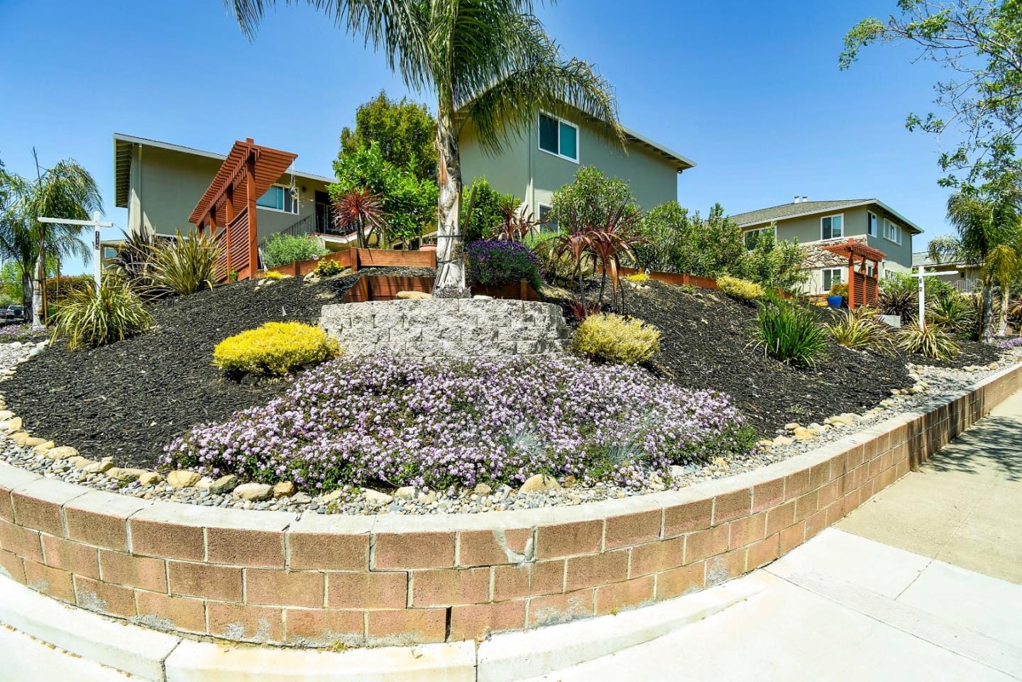 115 Towne Terrace, LOS GATOS, California 95032, ,Comm Ri Multi-units 5+,For Sale,Towne Terrace,ML81846814