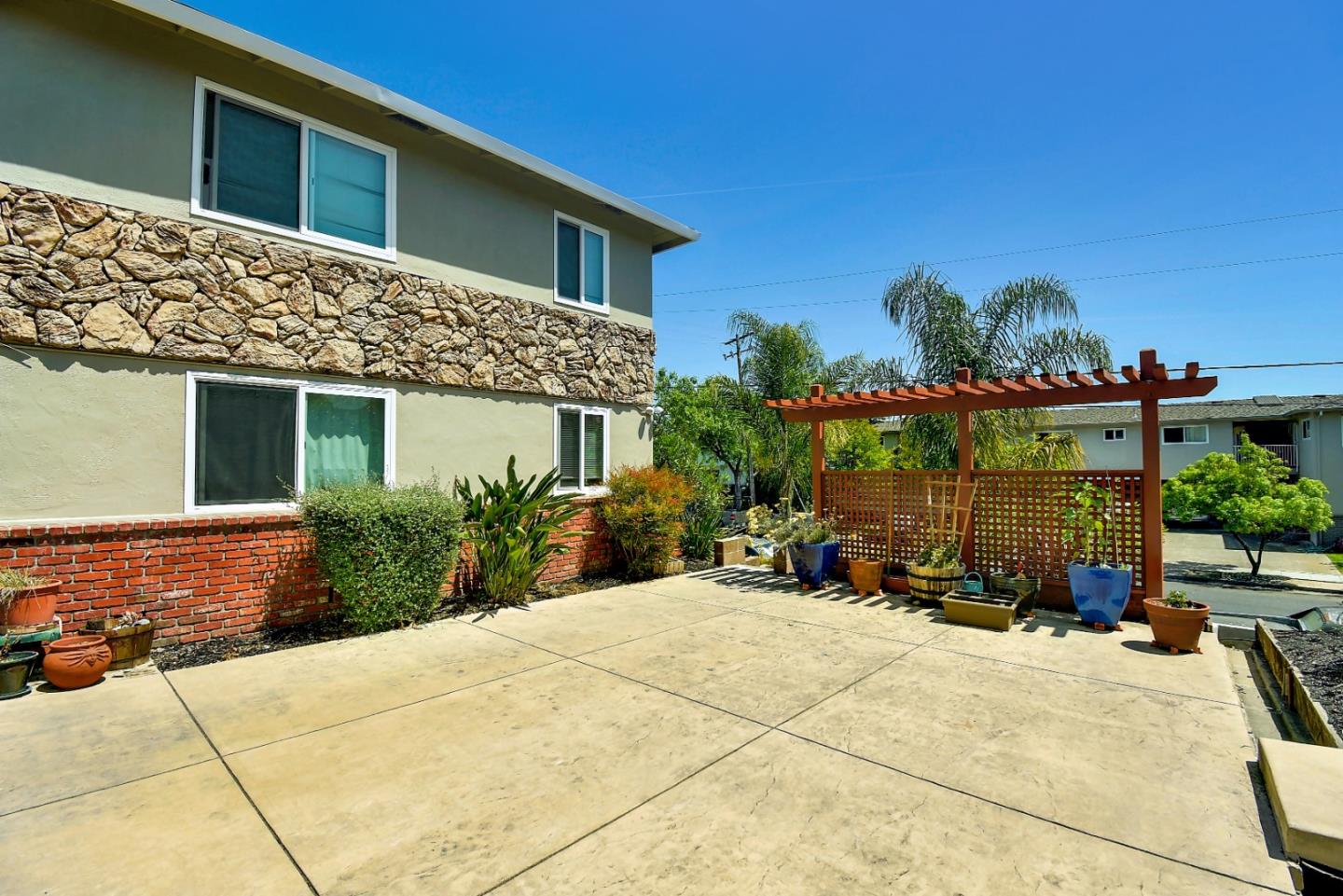 115 Towne Terrace, LOS GATOS, California 95032, ,Comm Ri Multi-units 5+,For Sale,Towne Terrace,ML81846814