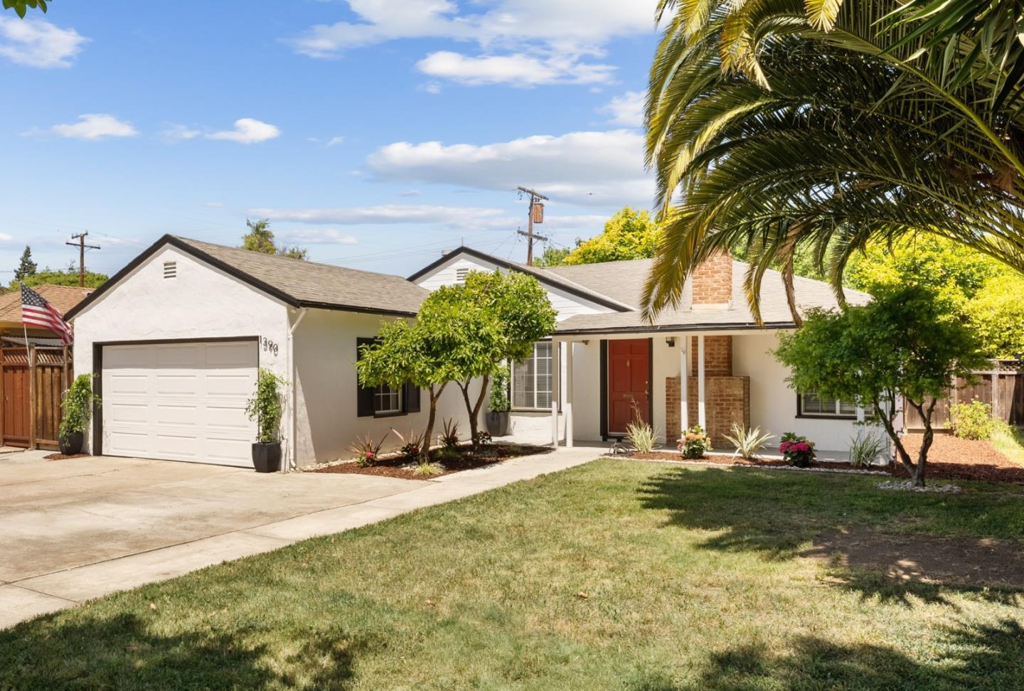 Detail Gallery Image 1 of 1 For 1390 Santa Paula Ave, San Jose,  CA 95110 - 3 Beds | 1/1 Baths