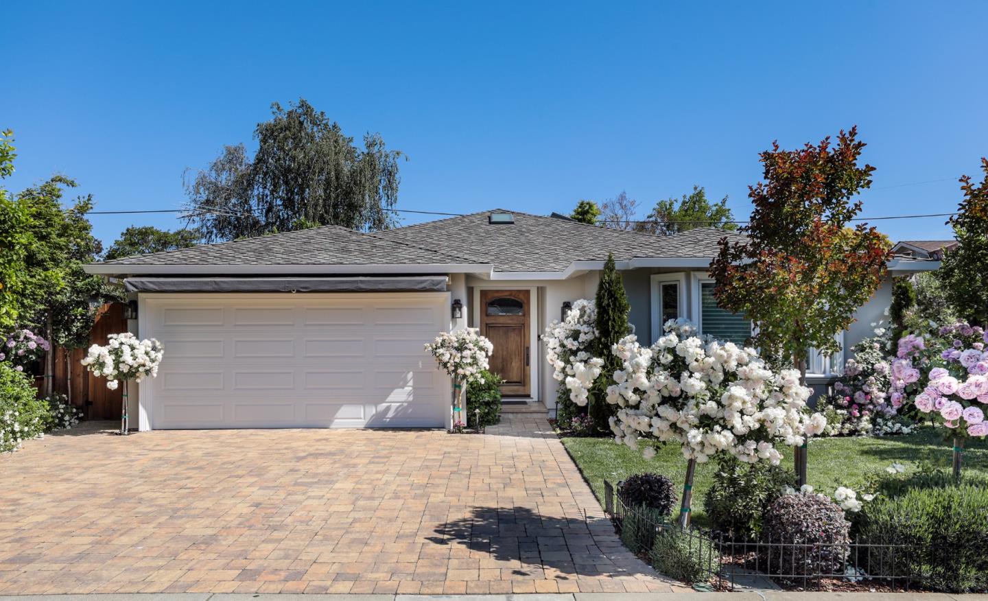1552 Gilmore St, Mountain View, CA 94040 4 Beds 3 Baths (Sold