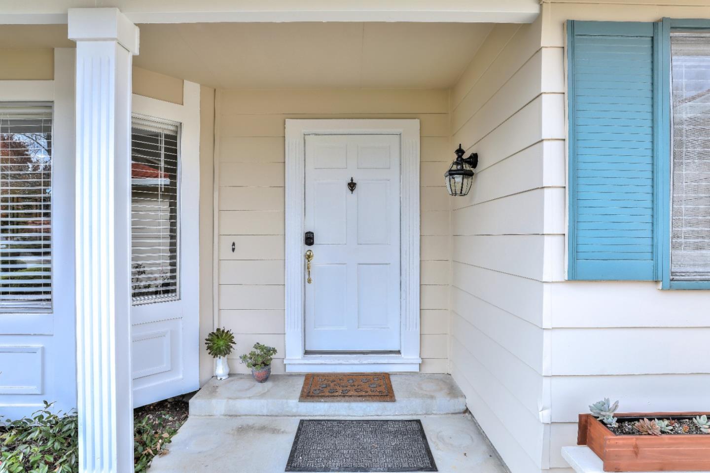 Detail Gallery Image 1 of 1 For 681 Starbush Dr, Sunnyvale,  CA 94086 - 5 Beds | 2/1 Baths