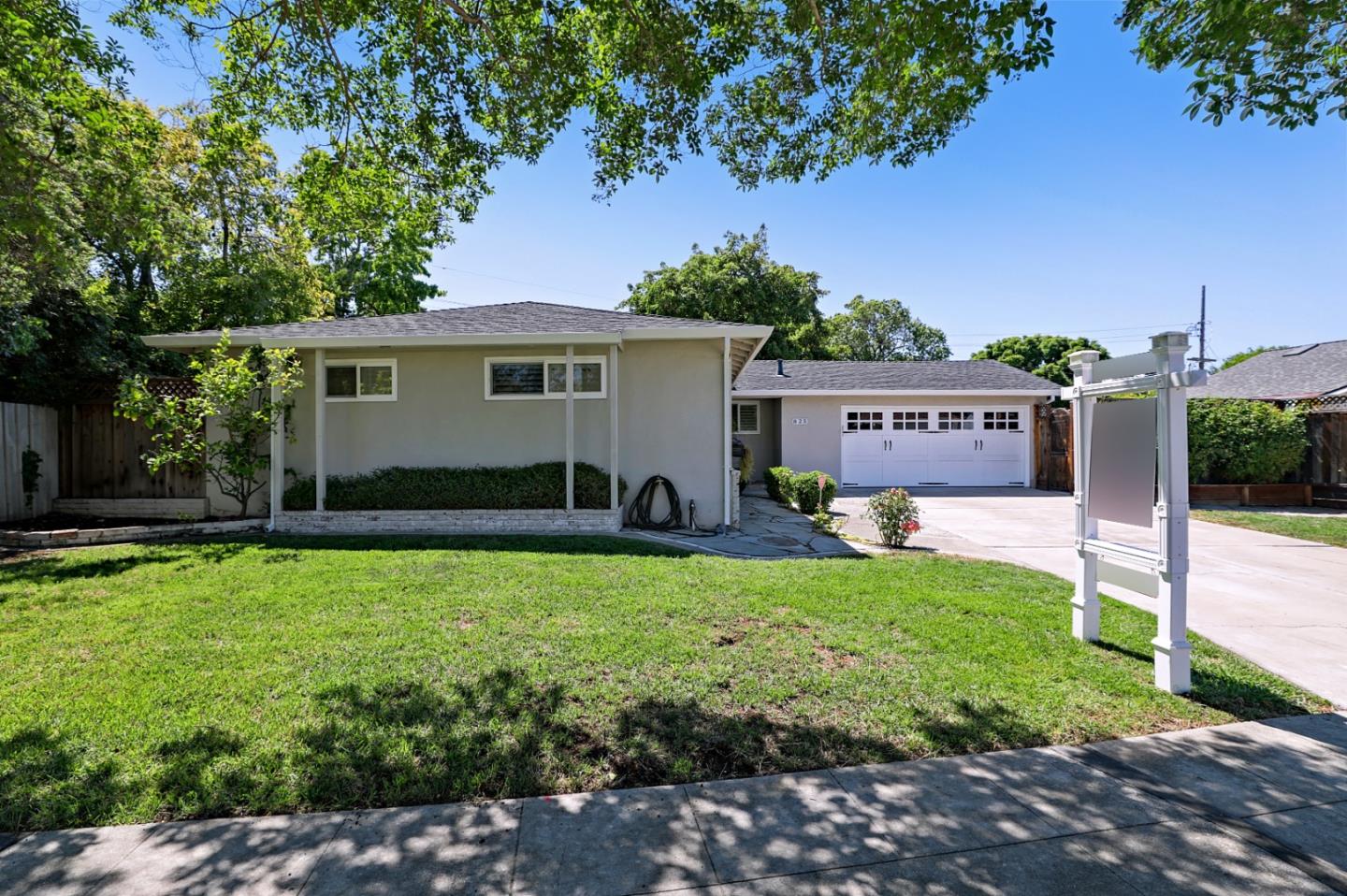 Detail Gallery Image 1 of 1 For 825 Mulberry Ln, Sunnyvale,  CA 94087 - 3 Beds | 2 Baths