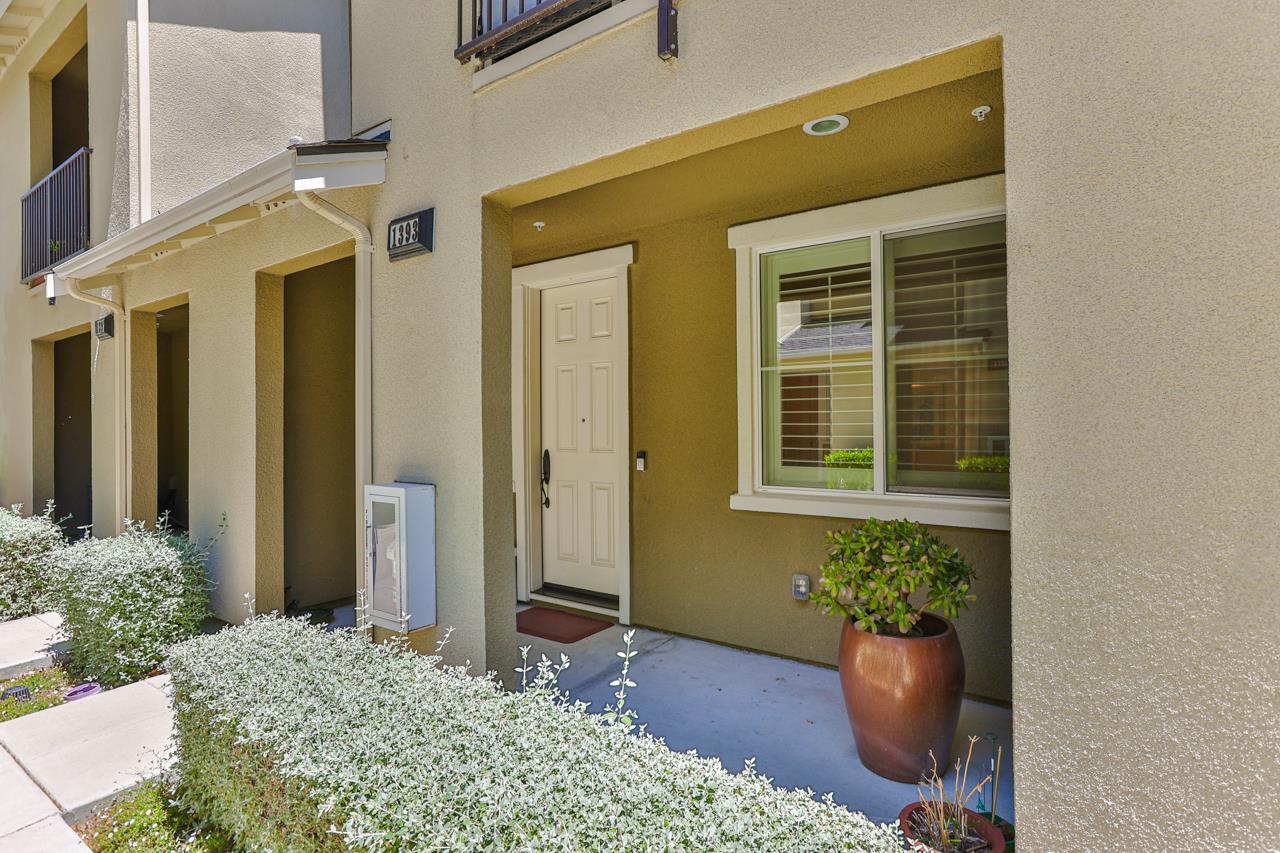 Detail Gallery Image 1 of 1 For 1393 Coyote Creek Way, Milpitas,  CA 95035 - 3 Beds | 3/1 Baths