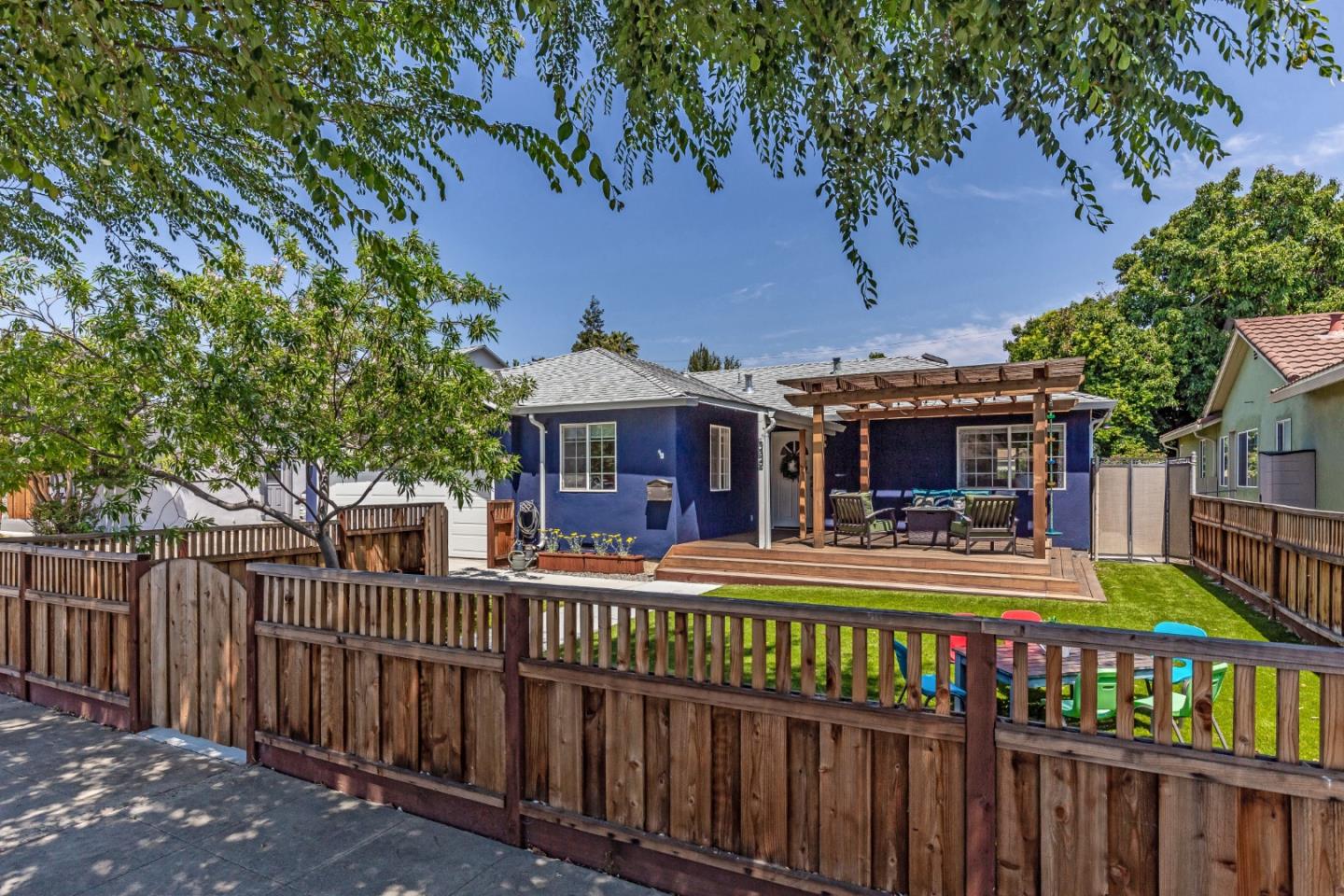 Detail Gallery Image 1 of 1 For 542 Clifton Ave, San Jose,  CA 95128 - 3 Beds | 2 Baths