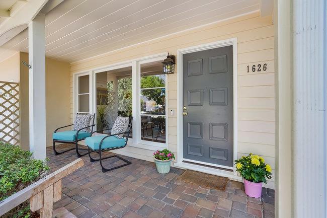 Detail Gallery Image 1 of 1 For 1626 Connecticut Dr, Redwood City,  CA 94061 - 3 Beds | 2 Baths