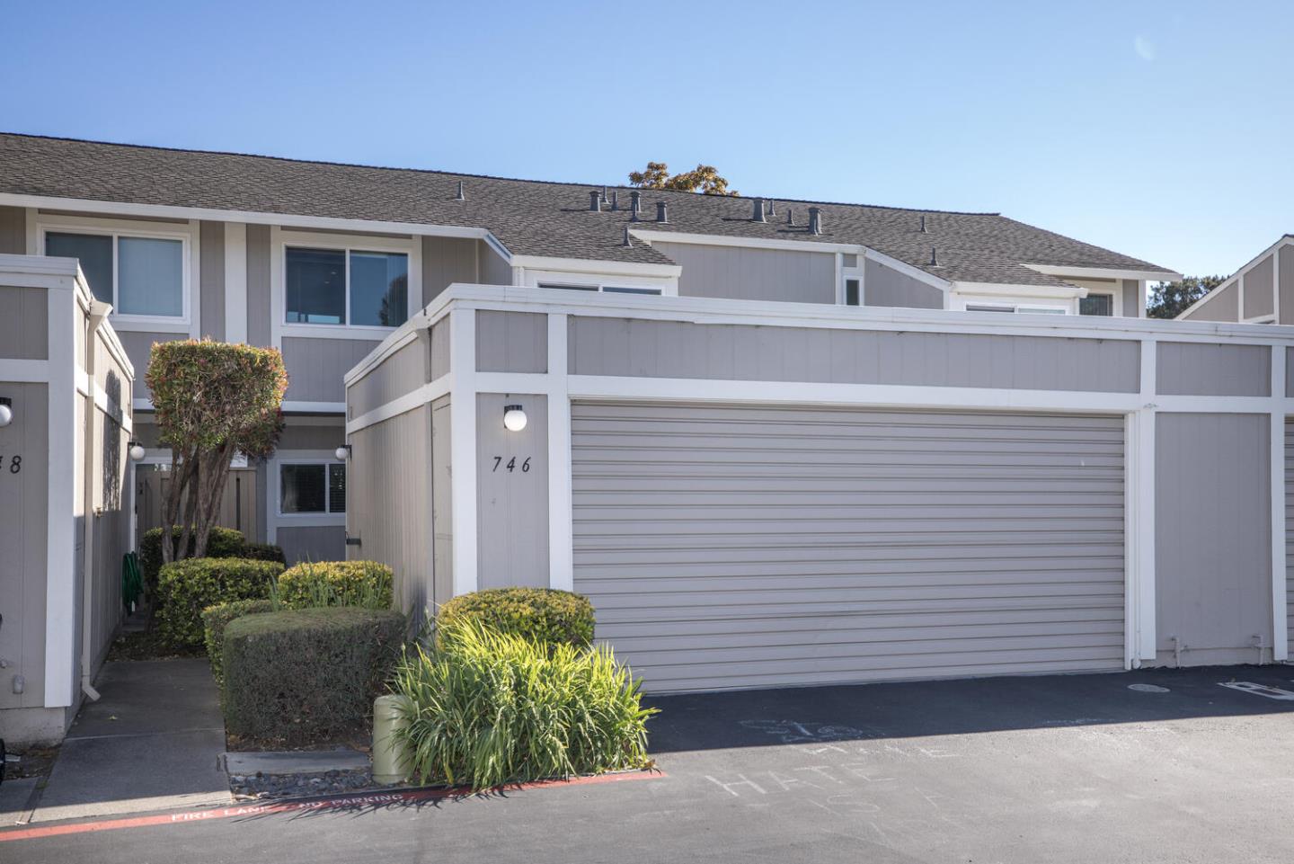 Detail Gallery Image 1 of 1 For 746 Apollo Ln, Foster City,  CA 94404 - 3 Beds | 2/1 Baths