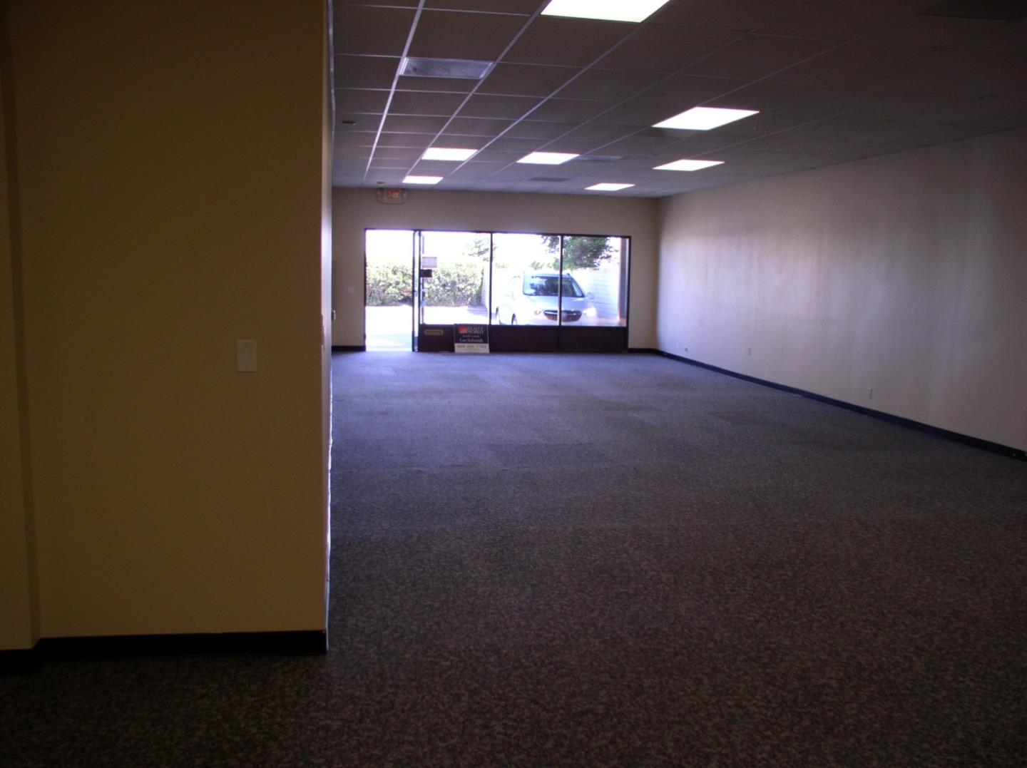321 San Felipe Road, HOLLISTER, California 95023, ,Comm Industrial For Sale,For Sale,San Felipe Road,40964836