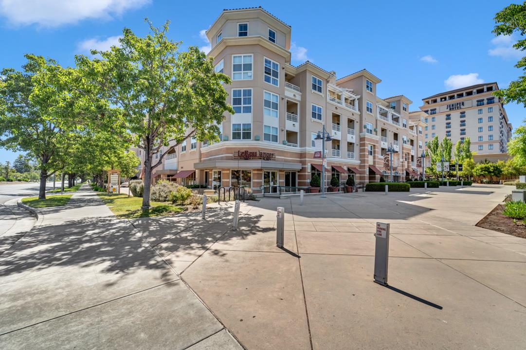 Detail Gallery Image 1 of 1 For 20488 Stevens Creek Blvd #1119,  Cupertino,  CA 95014 - 2 Beds | 2 Baths