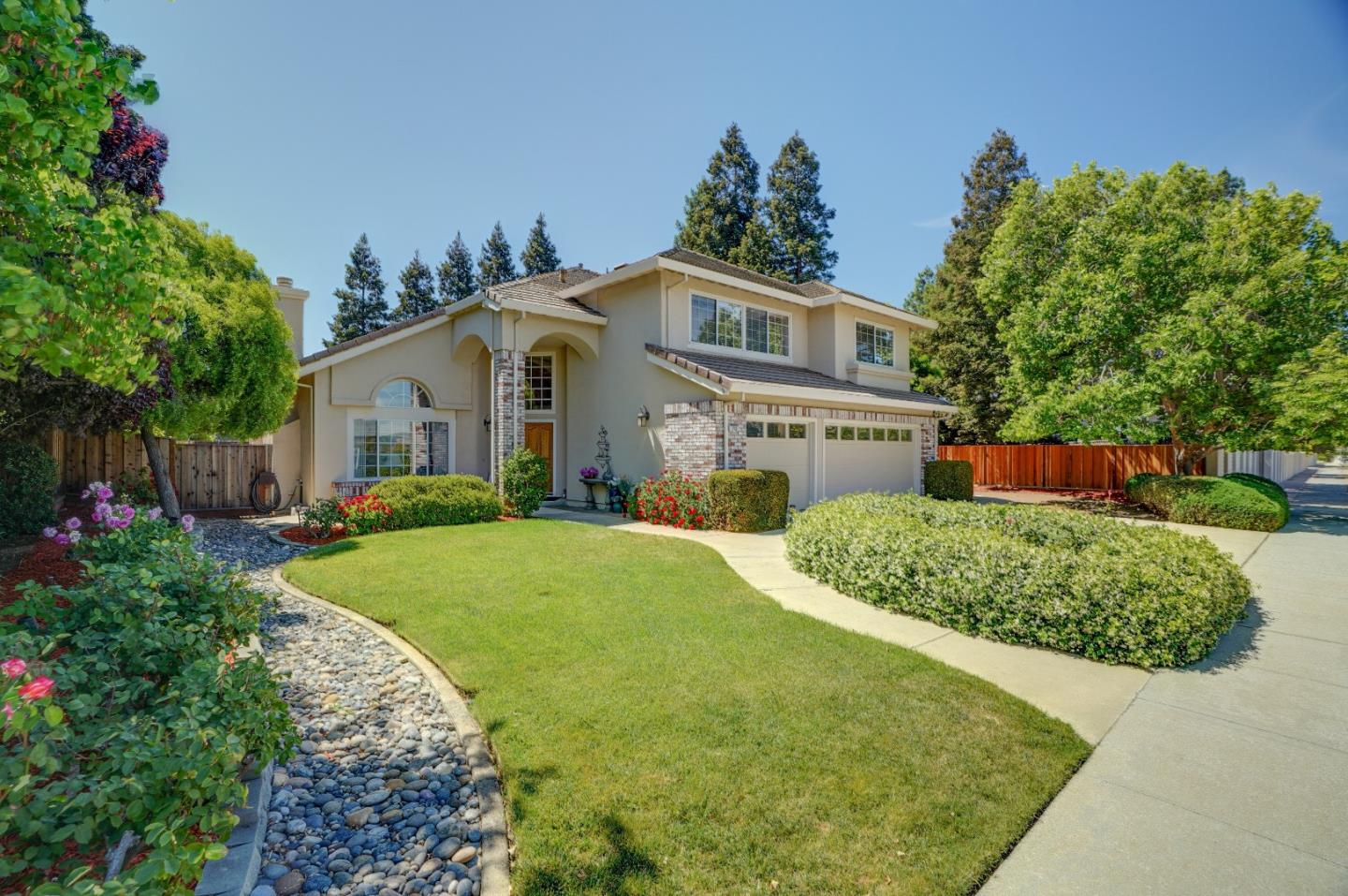 1740 Diana Ave, Hill, CA 95037 5 Beds 3 Baths (Sold