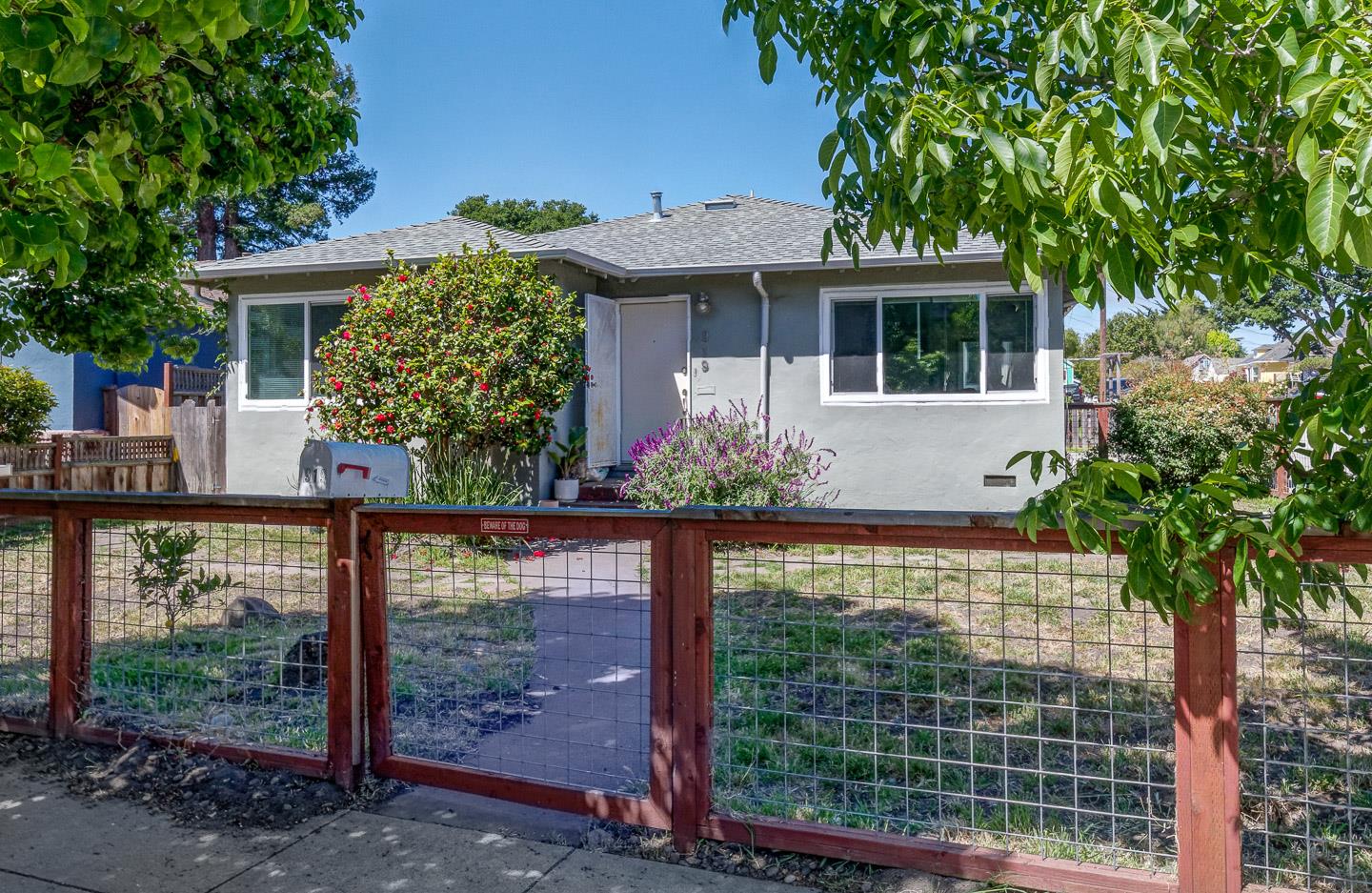 919 Seabright Ave, Santa Cruz, CA 95062 Beds Baths (Sold
