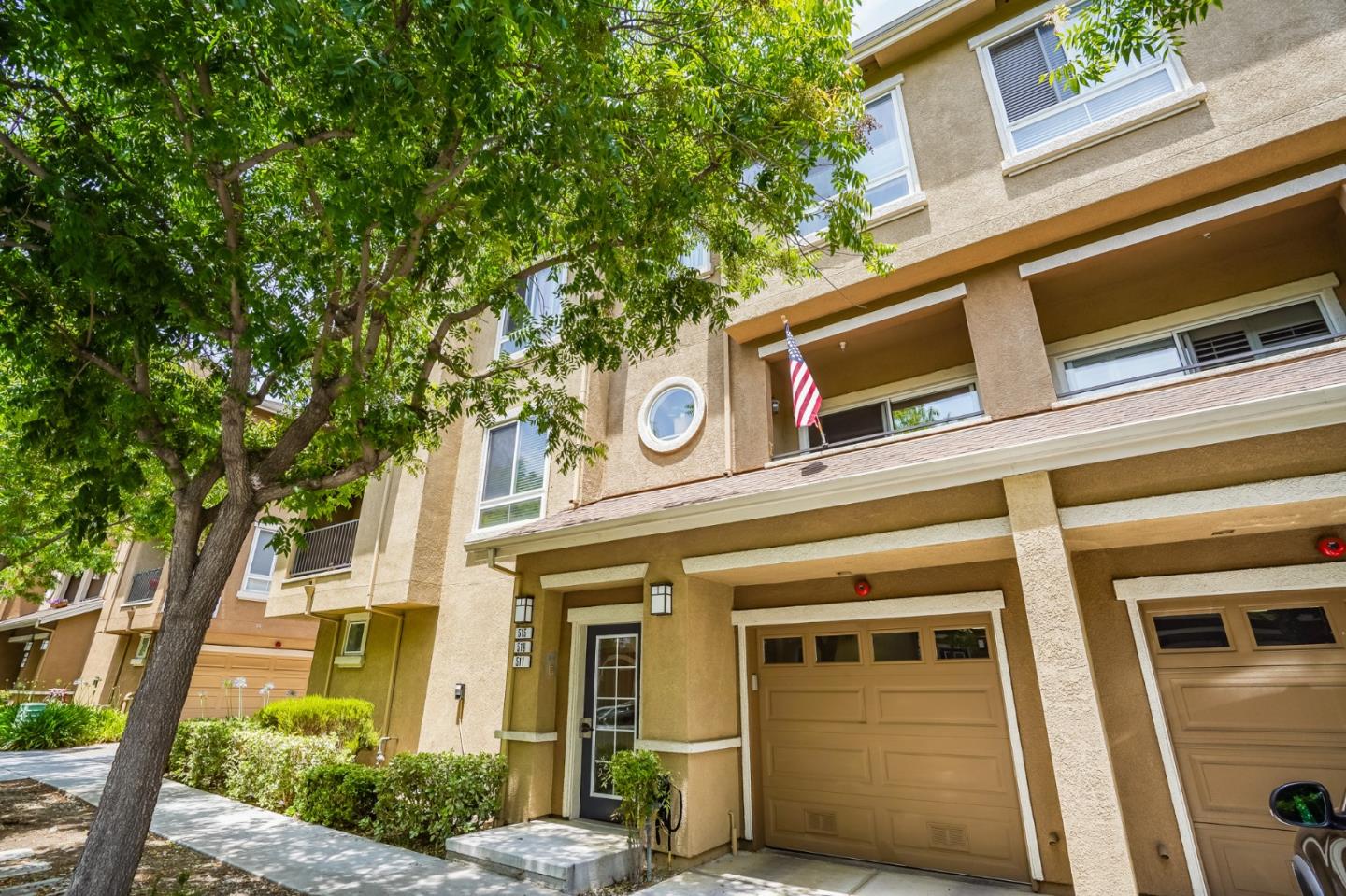 Detail Gallery Image 1 of 1 For 511 Marble Arch Ave, San Jose,  CA 95136 - 2 Beds | 2/1 Baths