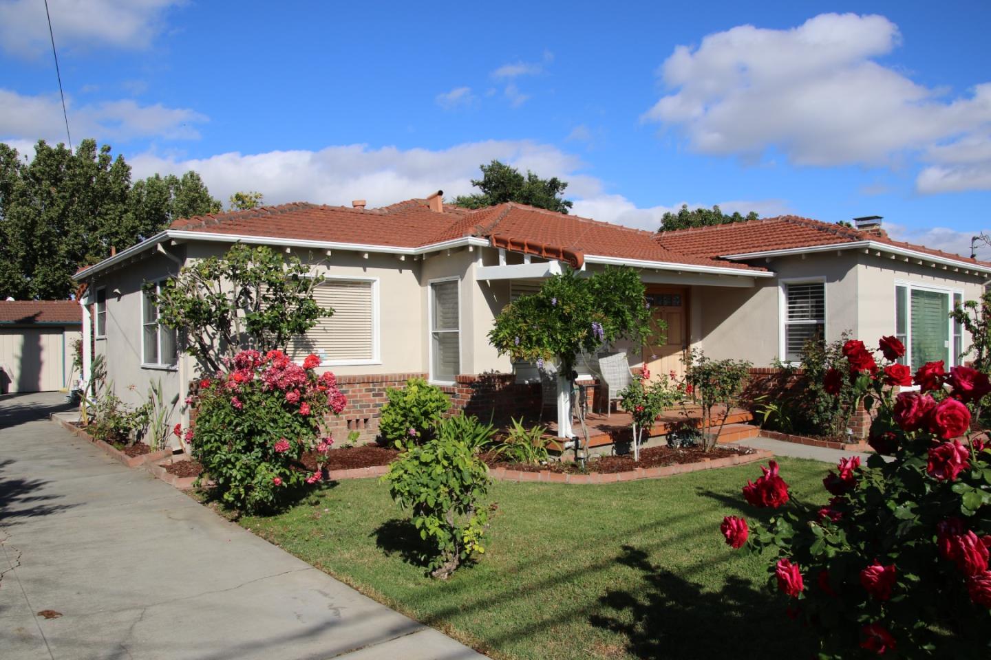 Detail Gallery Image 1 of 1 For 747 N 18th St, San Jose,  CA 95112 - 3 Beds | 2 Baths