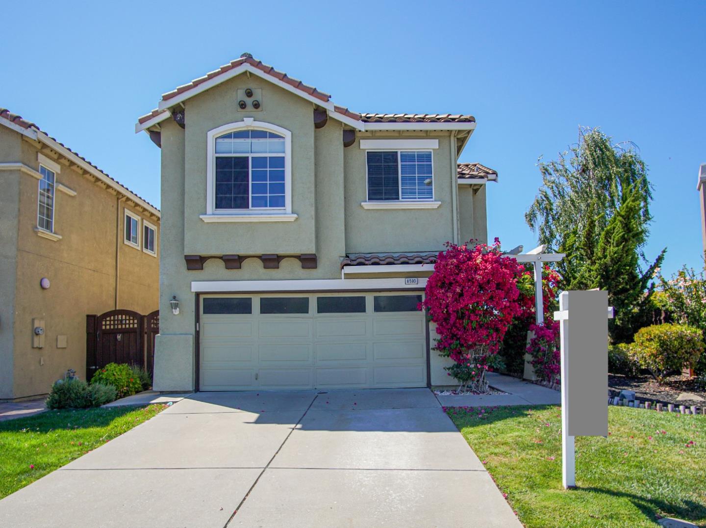 Detail Gallery Image 1 of 1 For 8593 Peachtree Ave, Newark,  CA 94560 - 4 Beds | 2/1 Baths