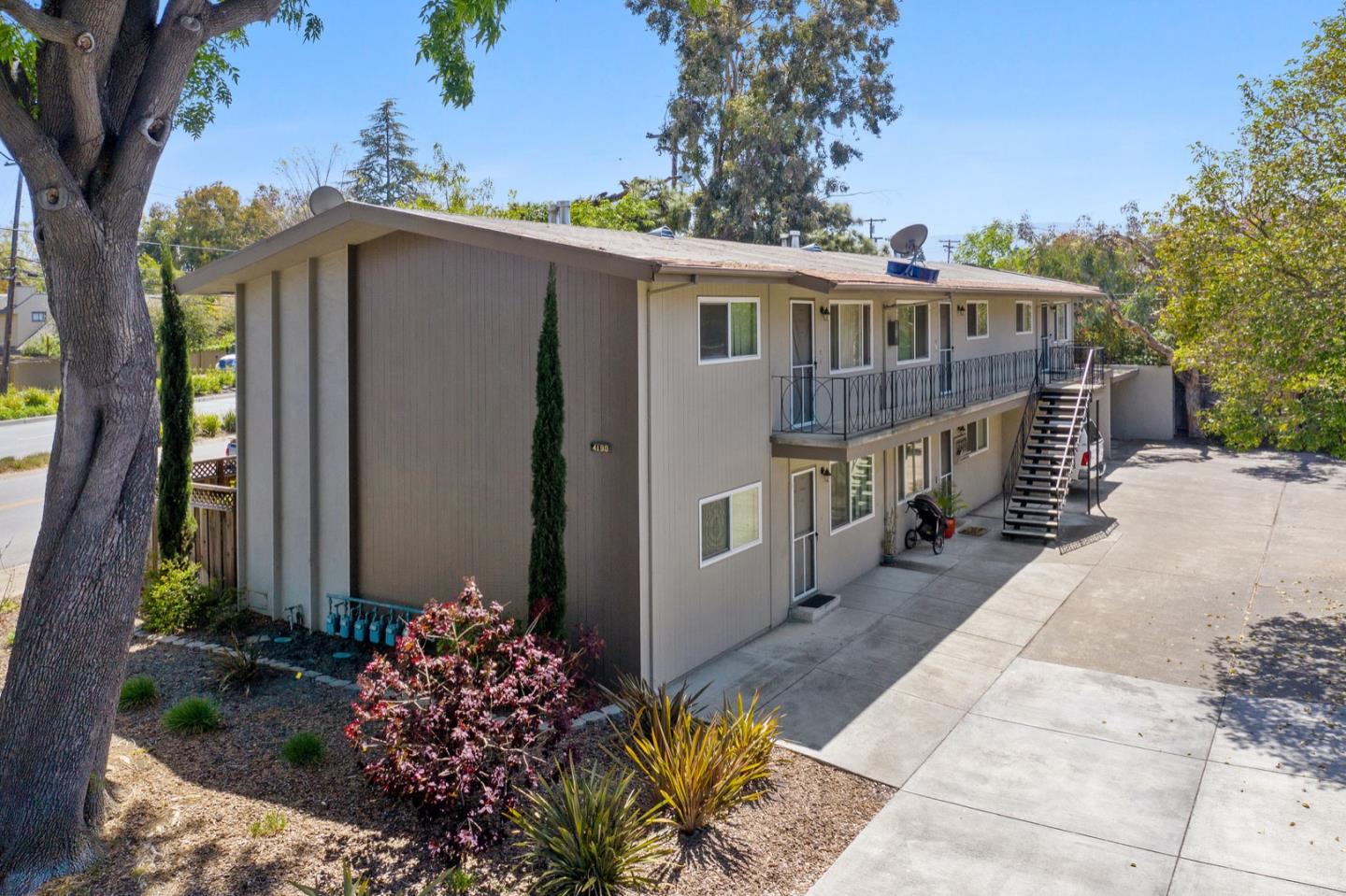 4180-90 Byron Street, PALO ALTO, California 94306, ,Comm Ri Multi-units 5+,For Sale,Byron Street,ML81848095