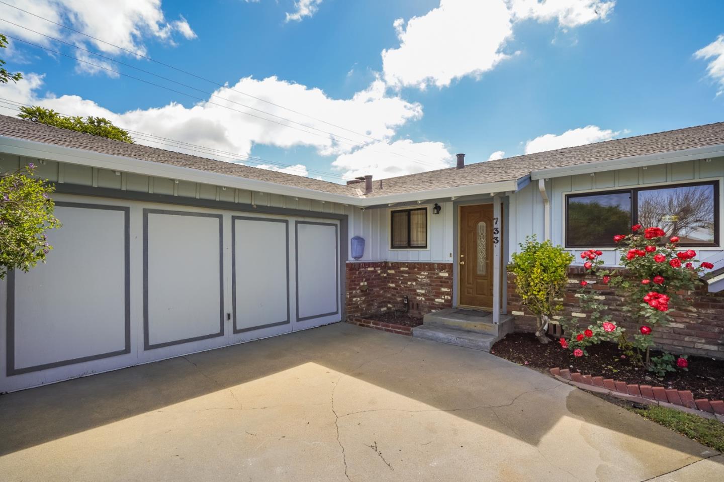 Detail Gallery Image 1 of 1 For 733 Campus Ave, Salinas,  CA 93901 - 3 Beds | 2 Baths