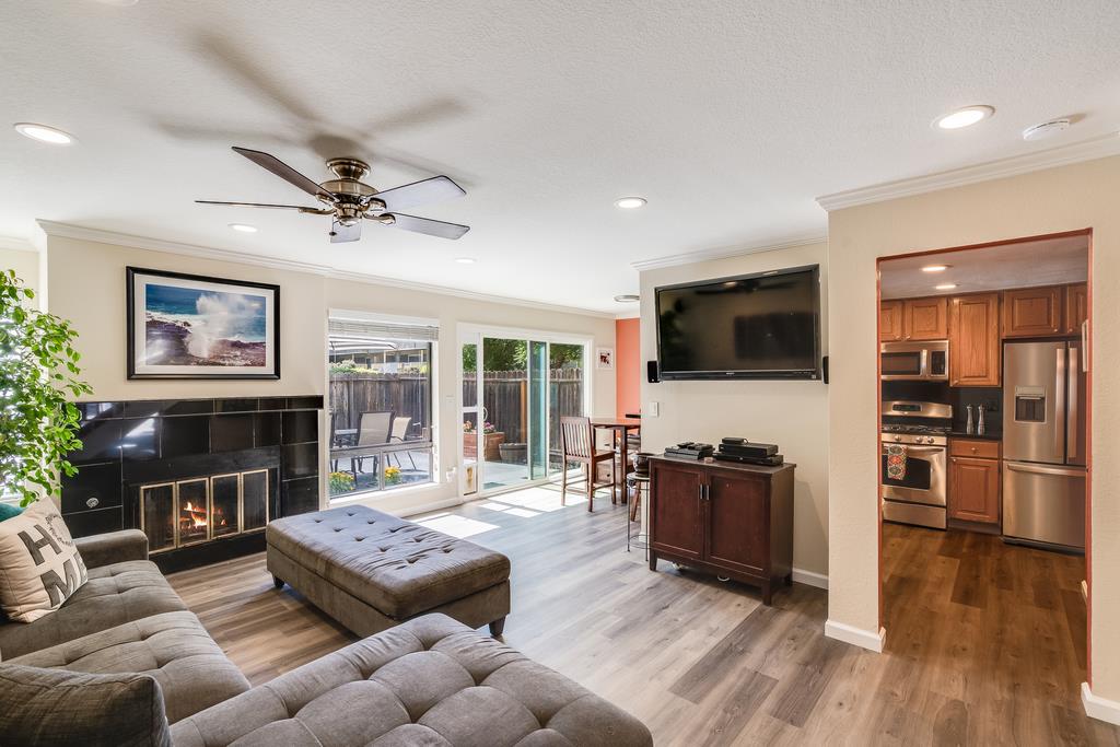 Detail Gallery Image 1 of 1 For 1535 Norma Jean Way, San Jose,  CA 95118 - 3 Beds | 2/1 Baths