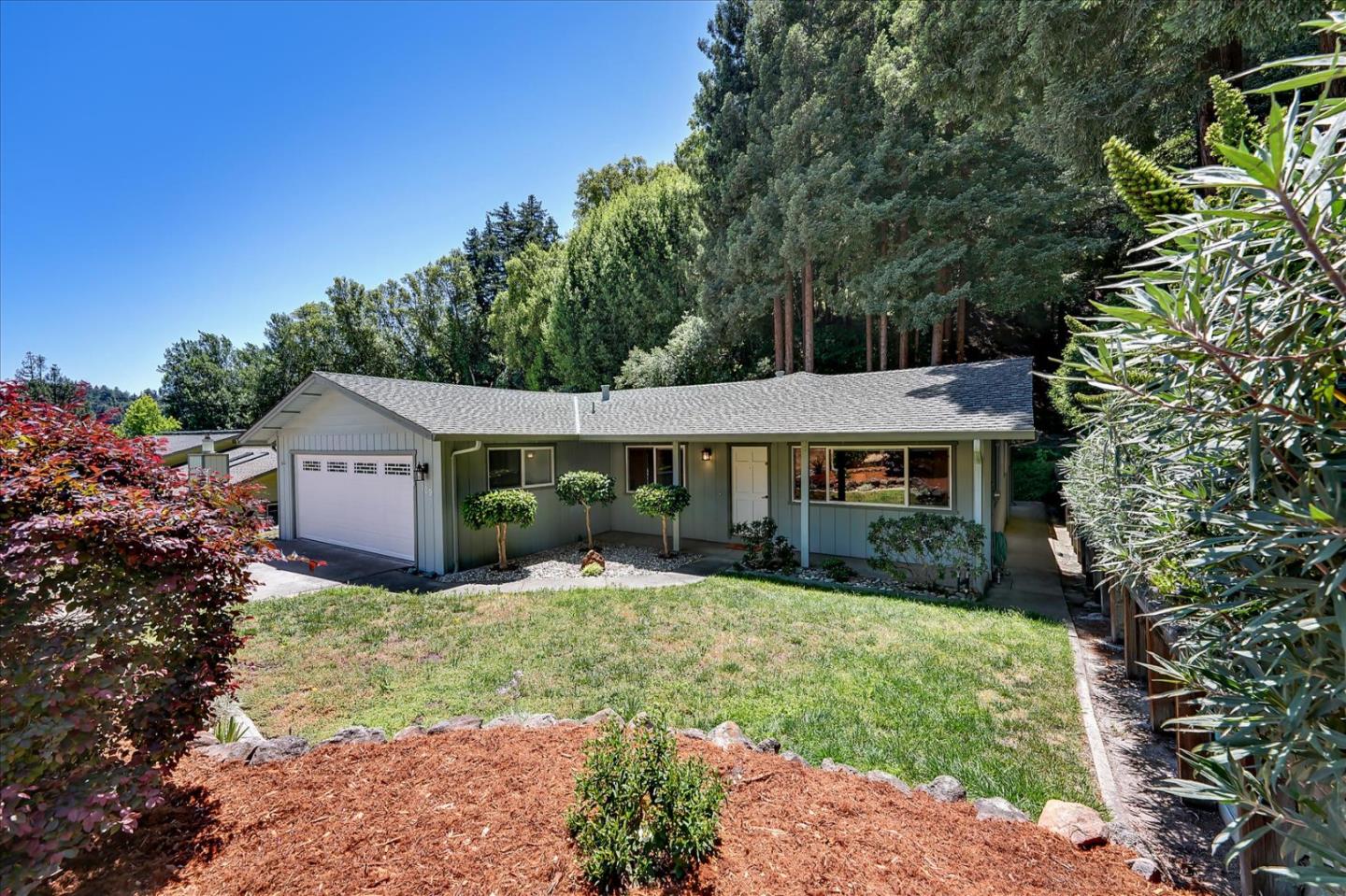 Detail Gallery Image 1 of 1 For 109 Dell Way, Scotts Valley,  CA 95066 - 3 Beds | 2 Baths