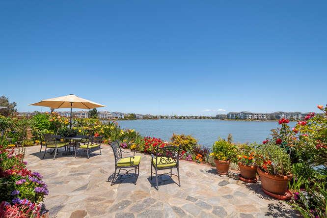 Detail Gallery Image 1 of 1 For 858 Corriente Point Dr, Redwood Shores,  CA 94065 - 4 Beds | 3/1 Baths