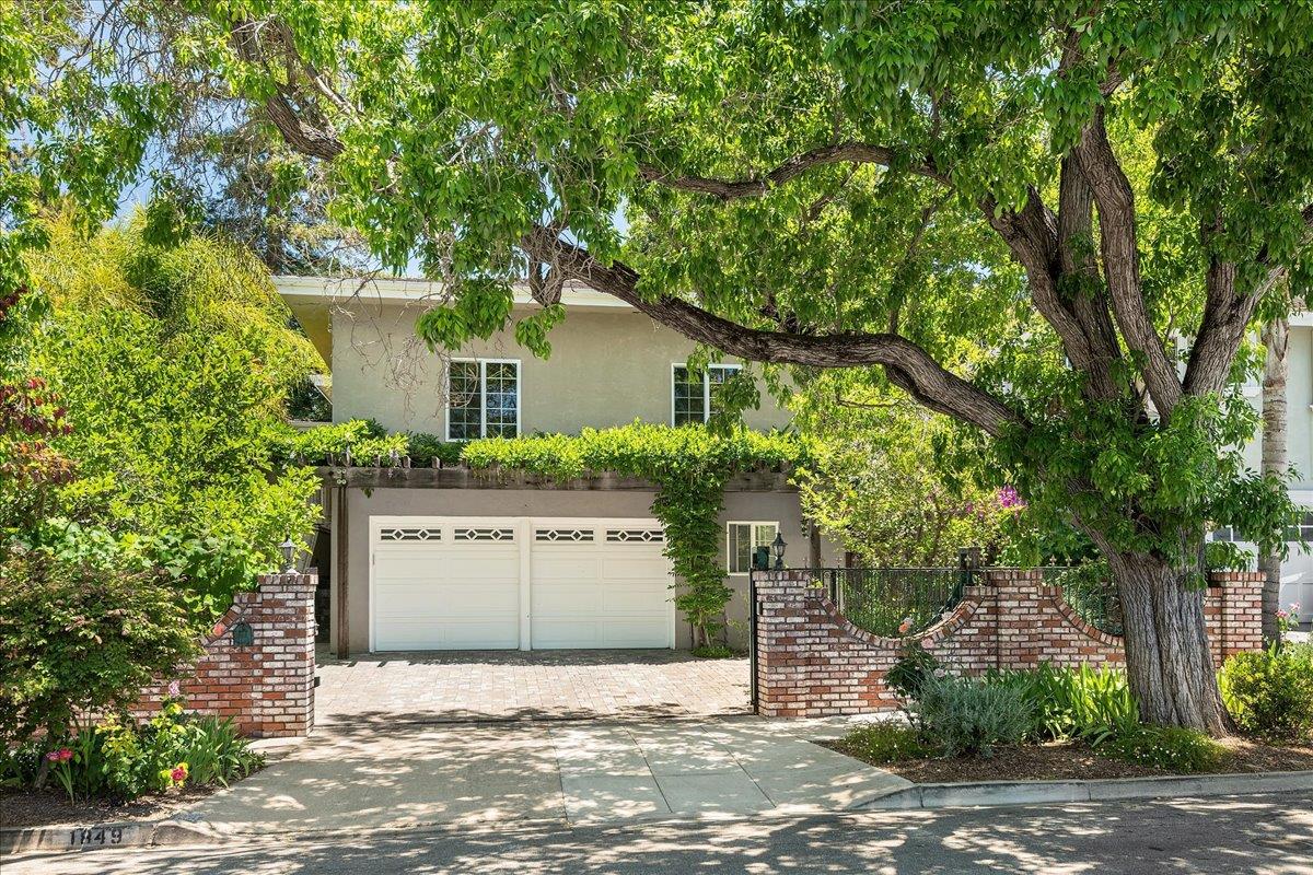 1849 Maddux Dr, Redwood City, CA 94061 4 Beds 2/1 Baths (Sold