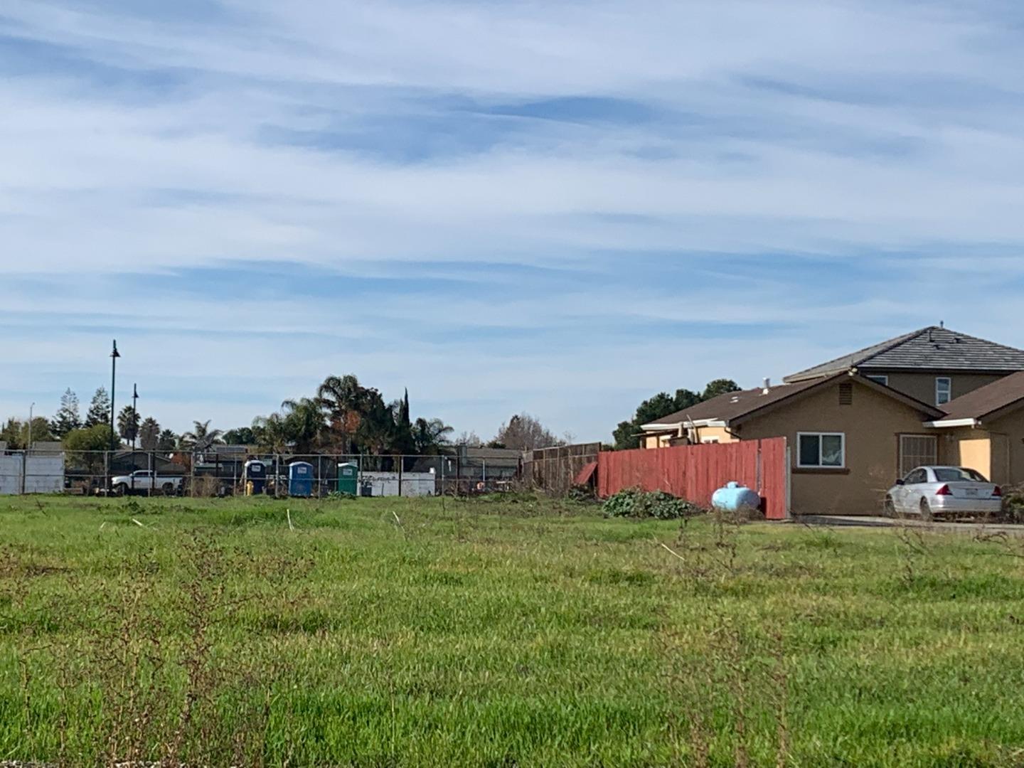0 4th Street, HOLLISTER, California 95023, ,Lots And Land,For Sale,4th Street,40964938