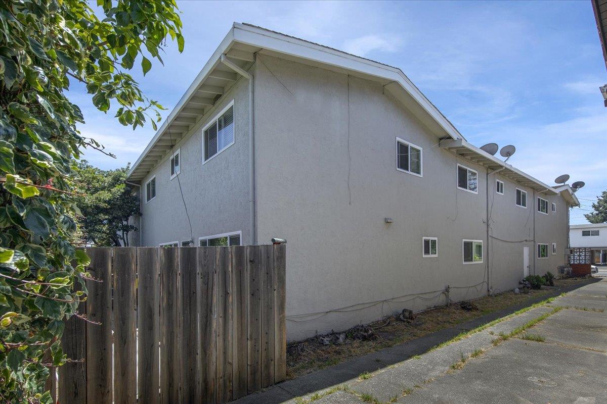 14746 Martell Avenue, SAN LEANDRO, California 94578, ,Comm Ri Multi-units 5+,For Sale,Martell Avenue,ML81848858