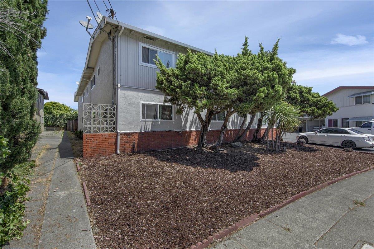 14746 Martell Avenue, SAN LEANDRO, California 94578, ,Comm Ri Multi-units 5+,For Sale,Martell Avenue,ML81848858