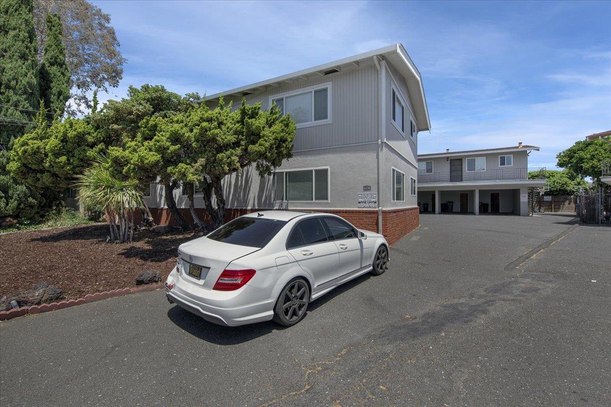 14746 Martell Avenue, SAN LEANDRO, California 94578, ,Comm Ri Multi-units 5+,For Sale,Martell Avenue,ML81848858