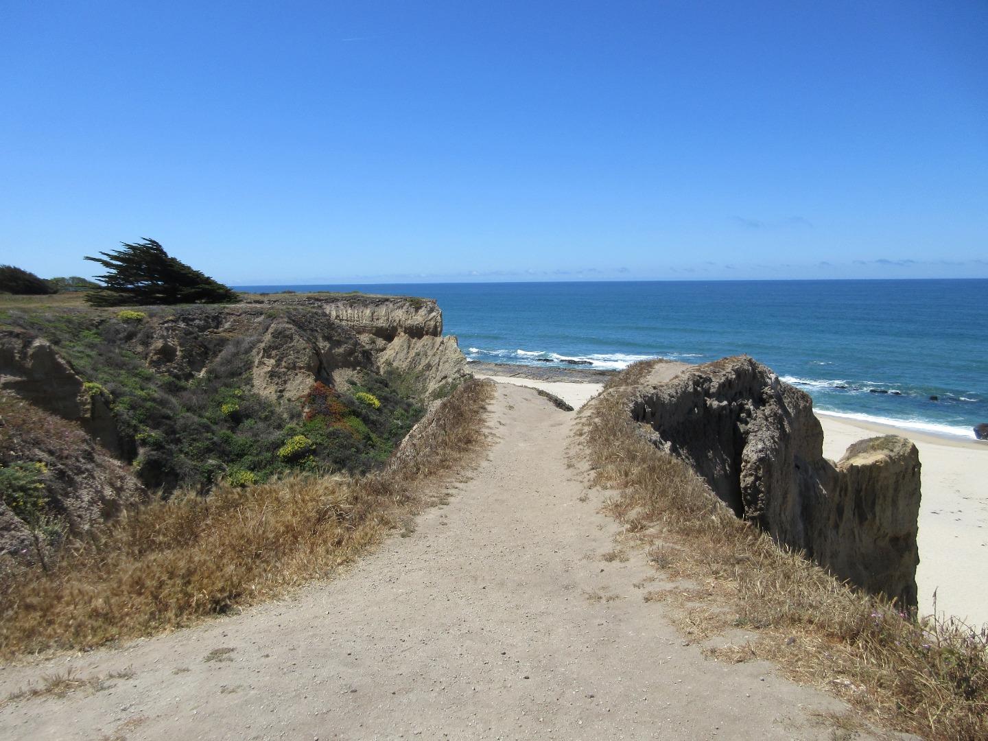 0 Redondo, HALF MOON BAY, California 94019, ,Lots And Land,For Sale,Redondo,40964955