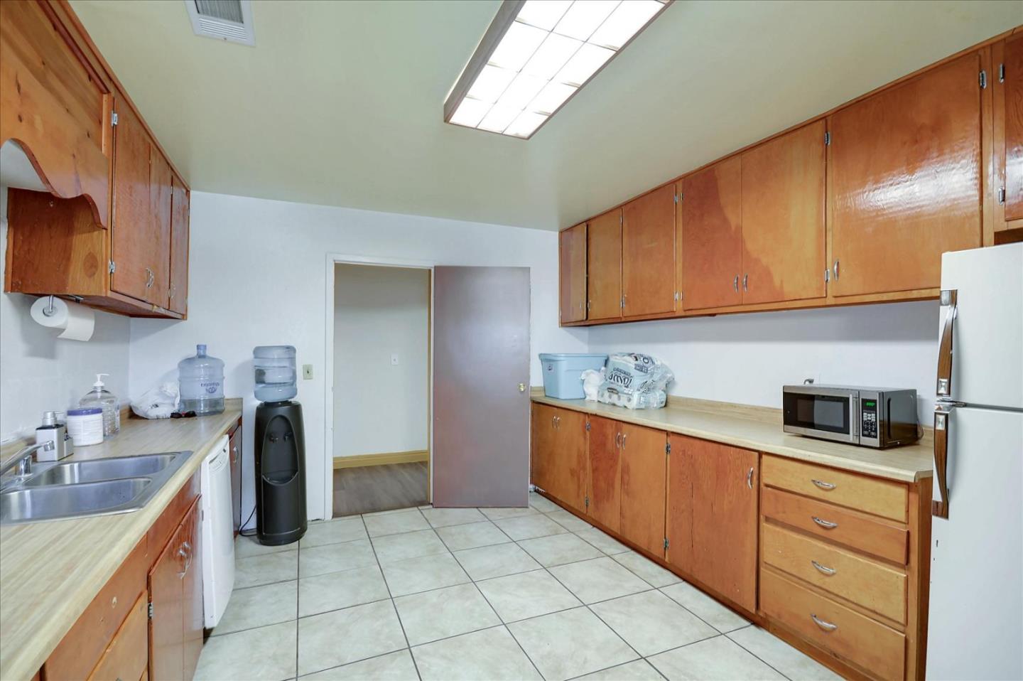 2701 Michigan Avenue, STOCKTON, California 95204, ,Comm Industrial For Sale,For Sale,Michigan Avenue,40964962