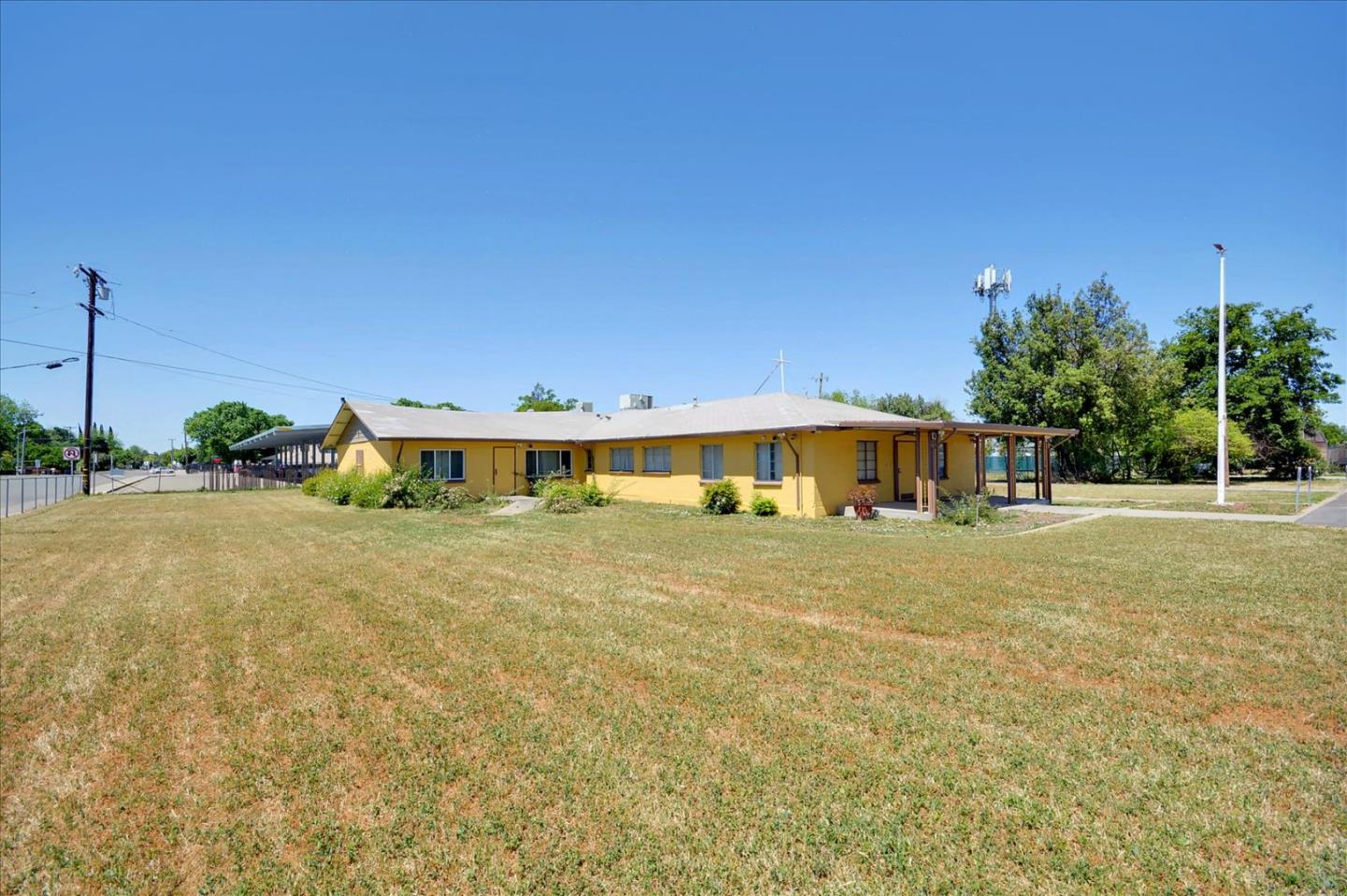 2701 Michigan Avenue, STOCKTON, California 95204, ,Comm Industrial For Sale,For Sale,Michigan Avenue,40964962