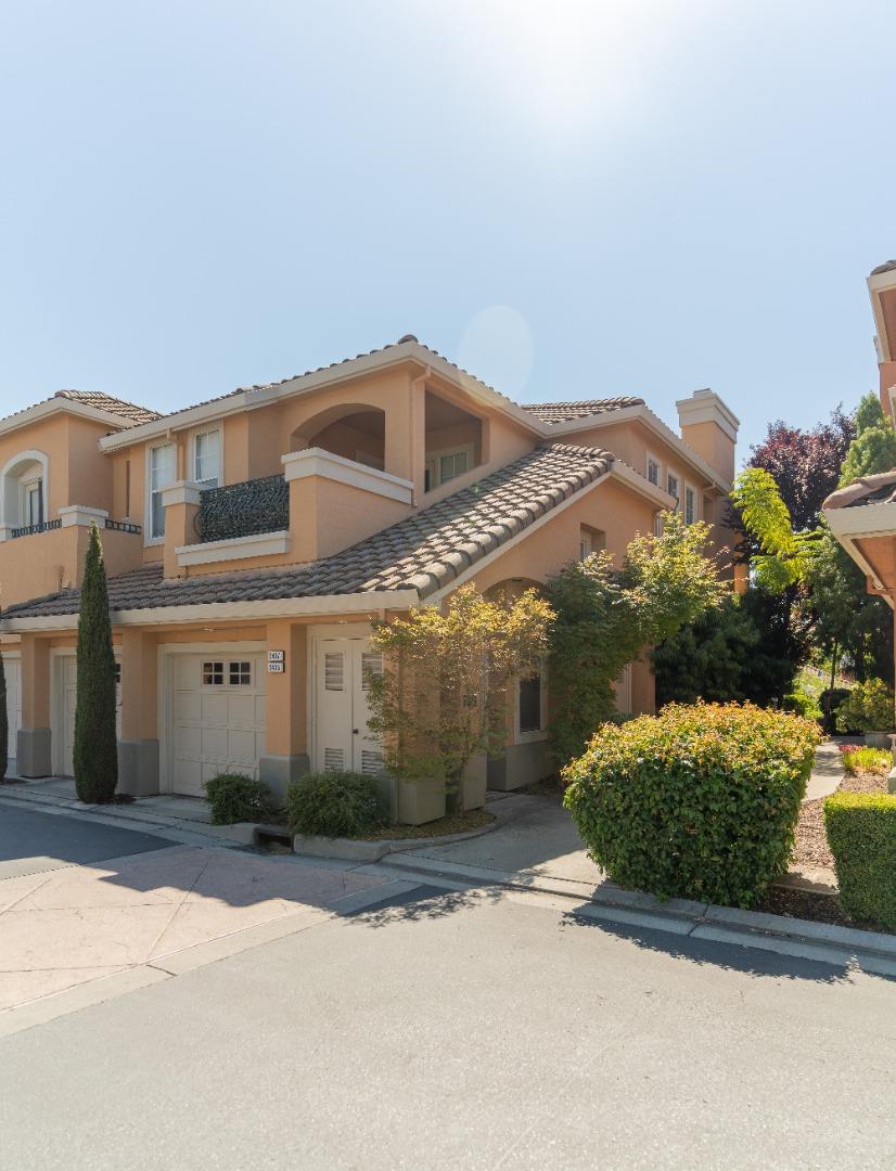 SILVER CREEK VALLEY COUNTRY CLUB Townhomes For Sale in SAN JOSE San