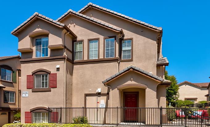 Detail Gallery Image 1 of 1 For 3106 Pinot Grigio Pl, San Jose,  CA 95135 - 3 Beds | 2/1 Baths