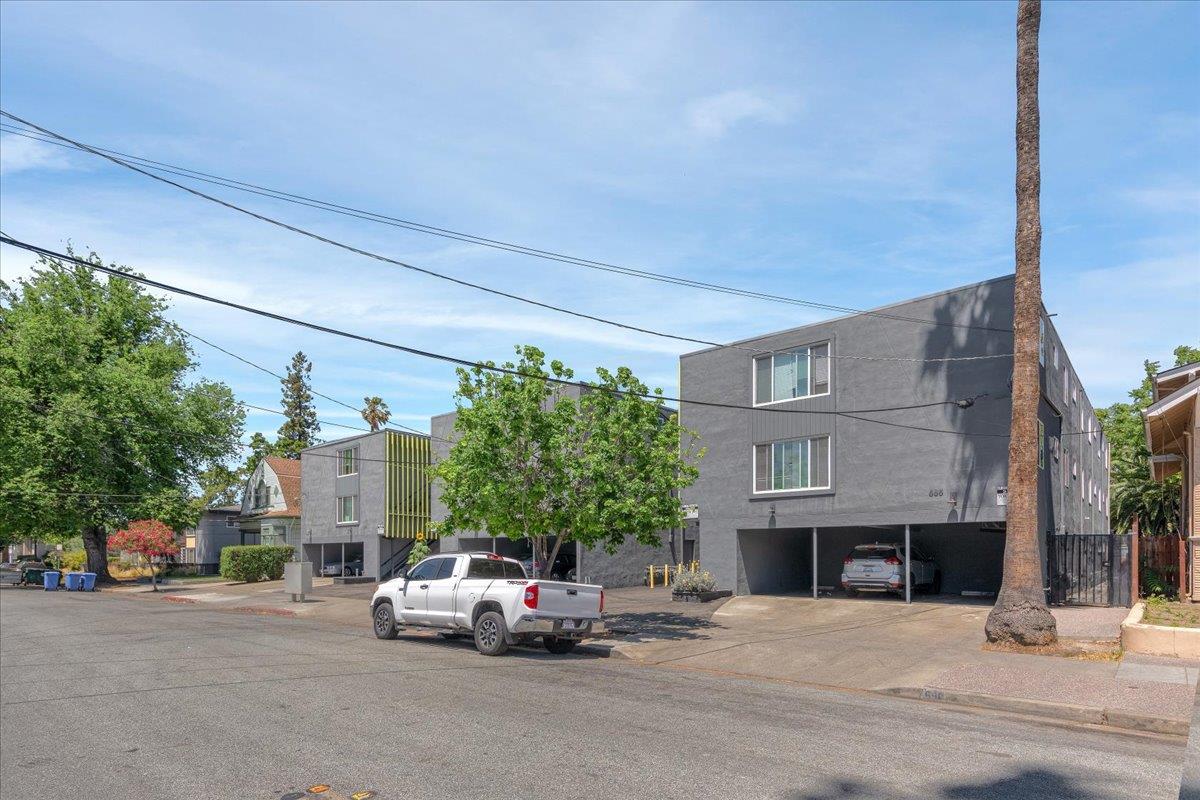 680 8th Street, SAN JOSE, California 95112, ,Comm Ri Multi-units 5+,For Sale,8th Street,ML81849457