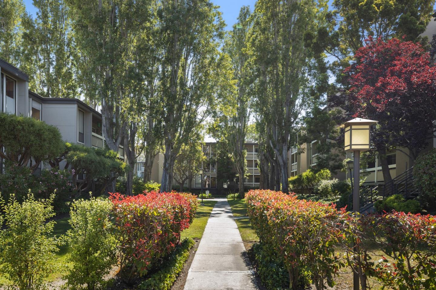 Detail Gallery Image 1 of 1 For 1171 Compass Ln #216,  Foster City,  CA 94404 - 2 Beds | 2 Baths