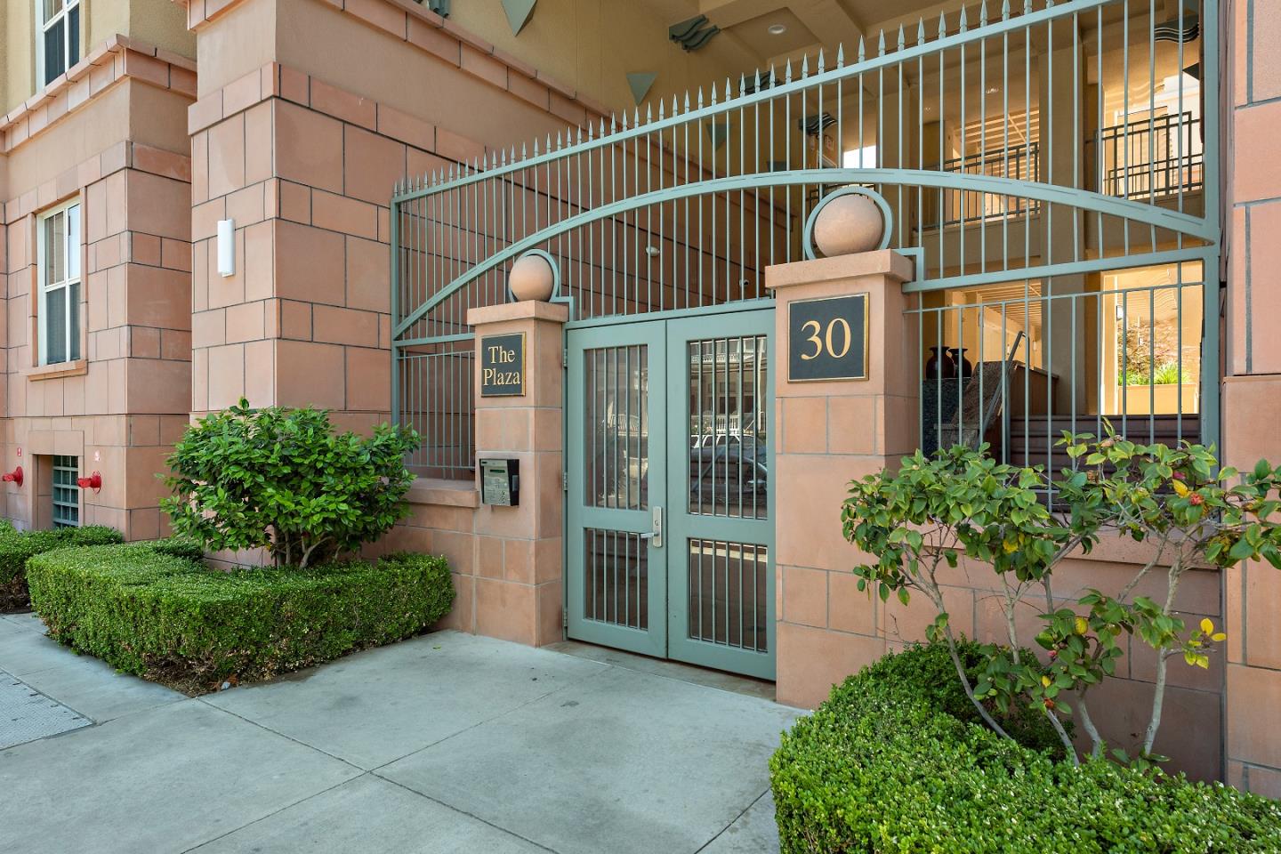 Detail Gallery Image 1 of 1 For 30 E Julian St #214,  San Jose,  CA 95112 - 1 Beds | 1 Baths