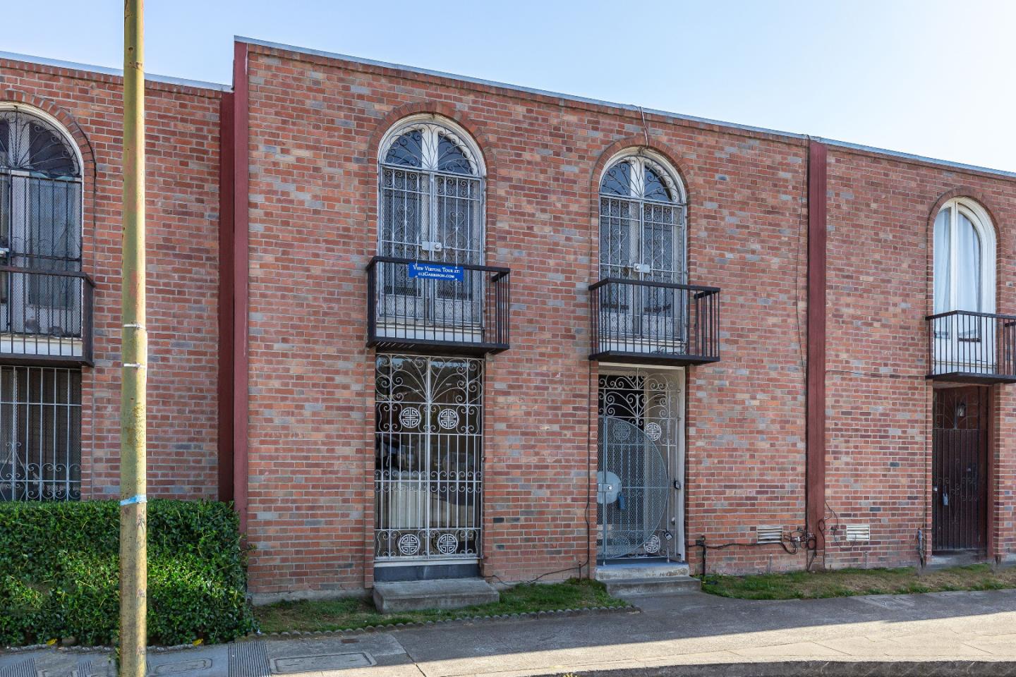 Detail Gallery Image 1 of 1 For 112 Garrison Ave, San Francisco,  CA 94134 - 4 Beds | 2/1 Baths