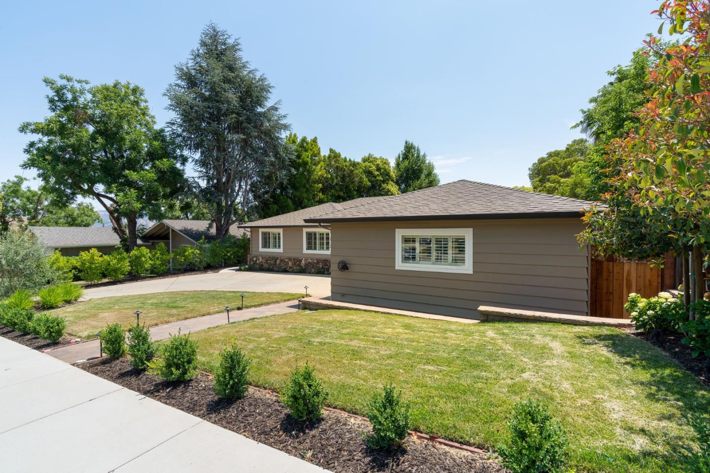 770 Claremont Dr, Hill, CA 95037 3 Beds 2/1 Baths (Sold