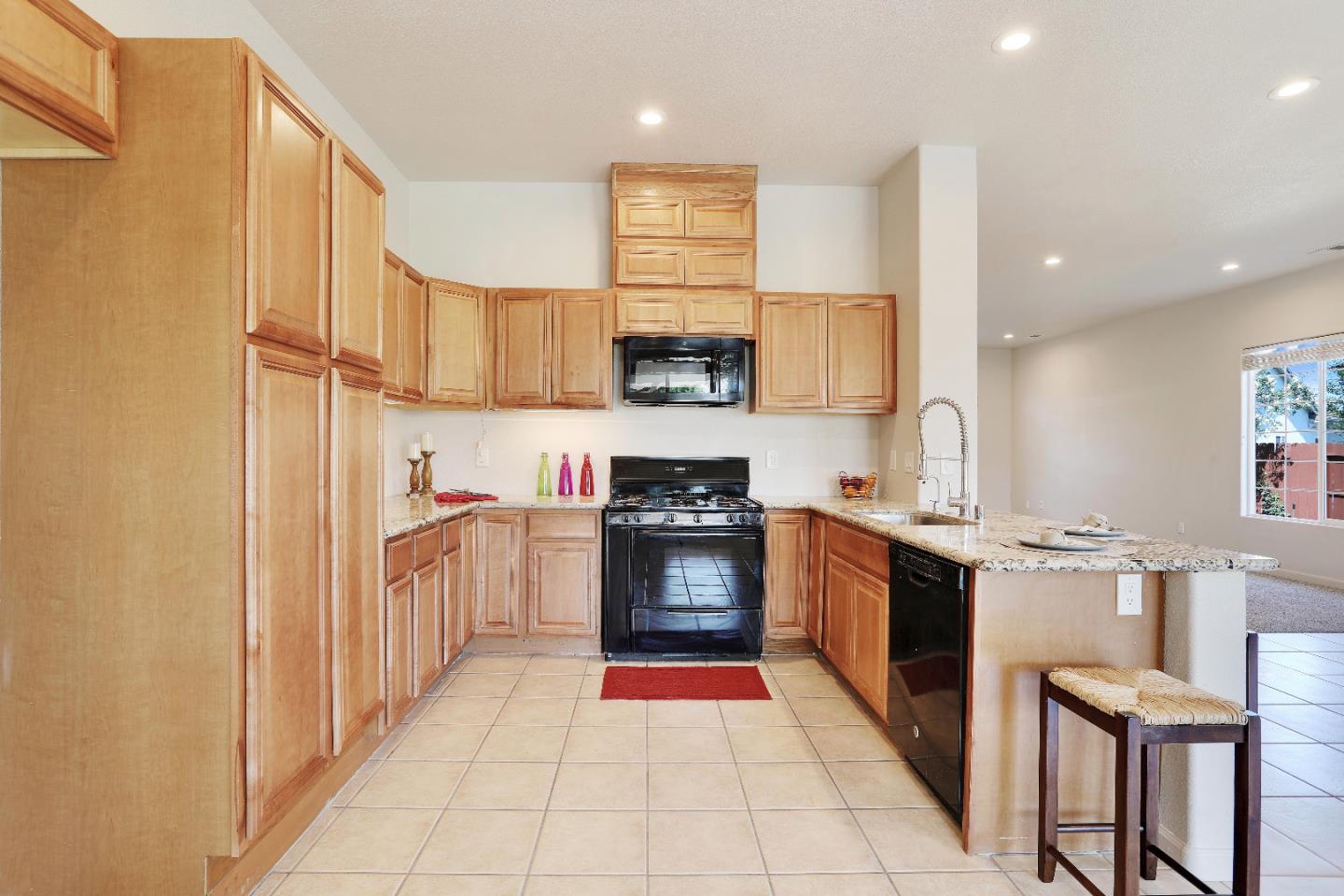 Detail Gallery Image 1 of 1 For 8324 Griffith Ct, Stockton,  CA 95212 - 4 Beds | 2/1 Baths