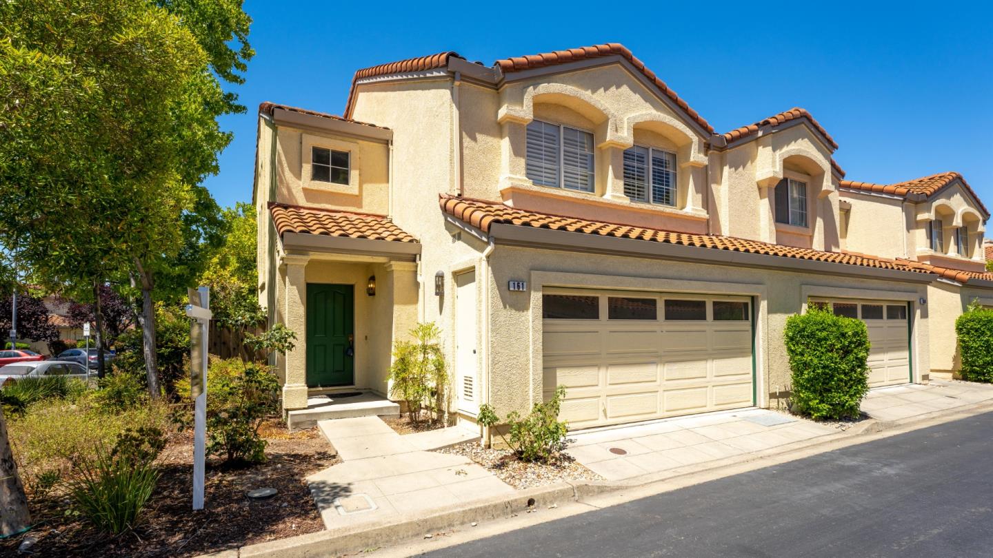 Detail Gallery Image 1 of 1 For 161 Sagemeadow Ct, Milpitas,  CA 95035 - 3 Beds | 2/1 Baths