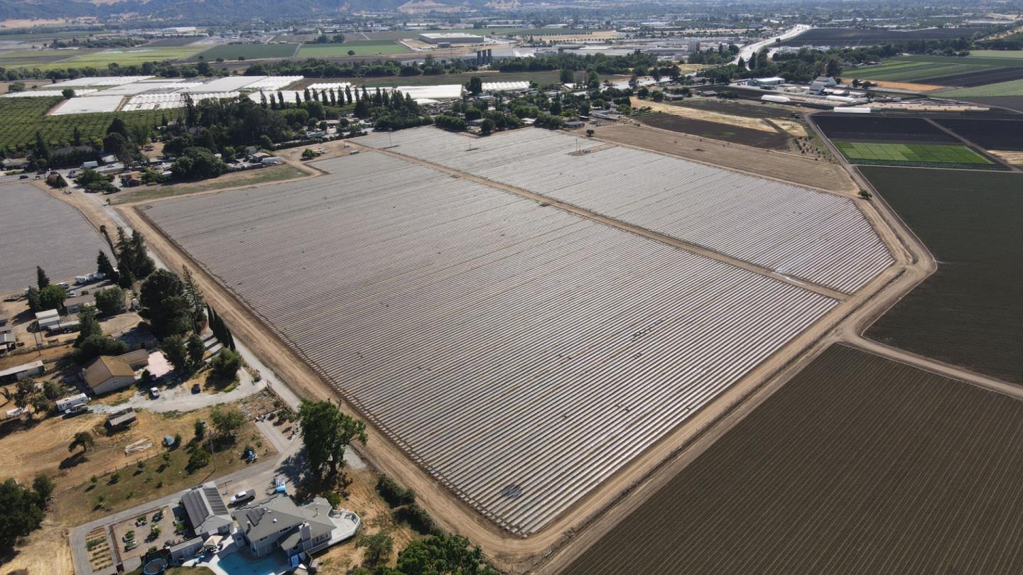 1875 Pacheco Pass Road, GILROY, California 95020, ,Comm Lots And Land,For Sale,Pacheco Pass Road,40965052