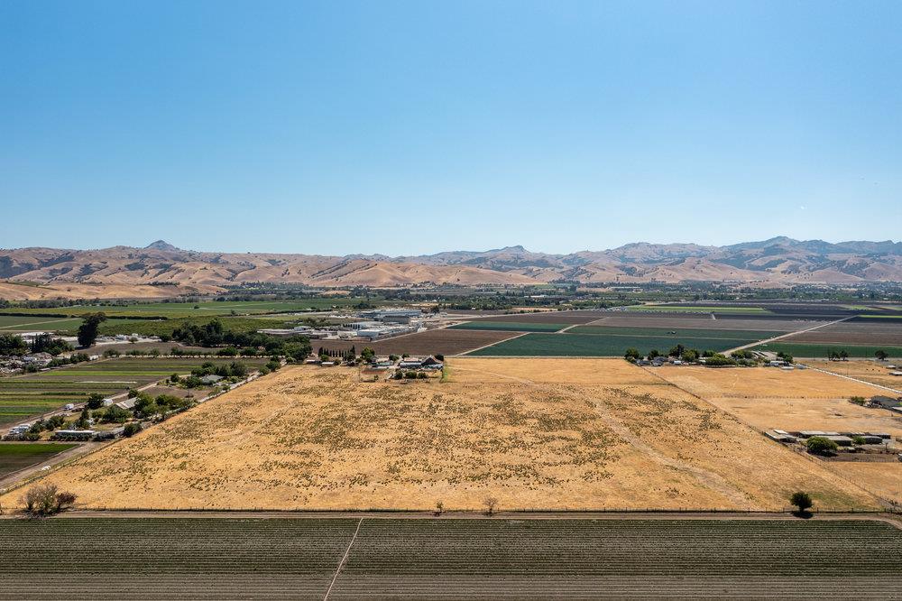 0 San Felipe Road, HOLLISTER, California 95023, ,Lots And Land,For Sale,San Felipe Road,40965049