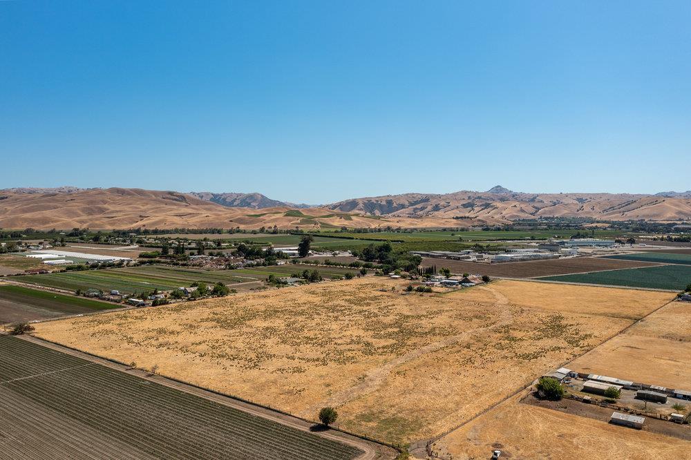 0 San Felipe Road, HOLLISTER, California 95023, ,Lots And Land,For Sale,San Felipe Road,40965049