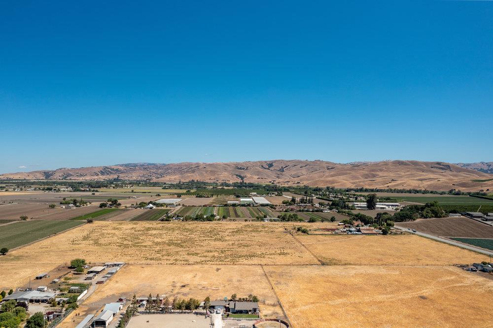 0 San Felipe Road, HOLLISTER, California 95023, ,Lots And Land,For Sale,San Felipe Road,40965049