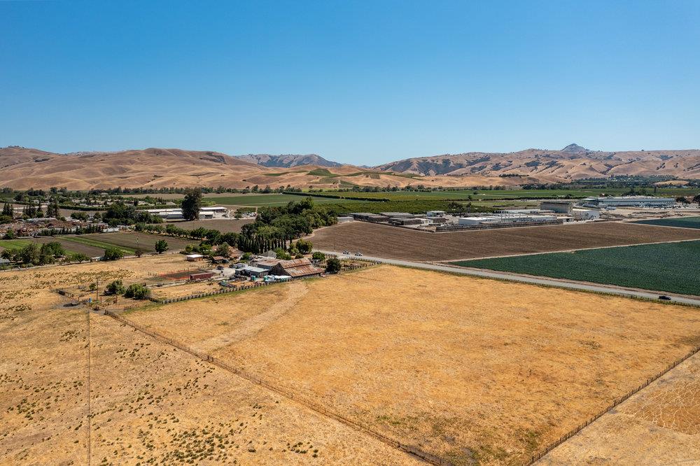0 San Felipe Road, HOLLISTER, California 95023, ,Lots And Land,For Sale,San Felipe Road,40965049