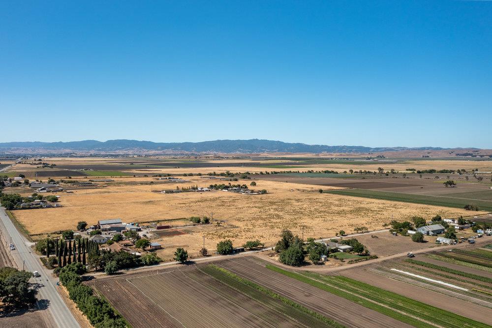0 San Felipe Road, HOLLISTER, California 95023, ,Lots And Land,For Sale,San Felipe Road,40965049
