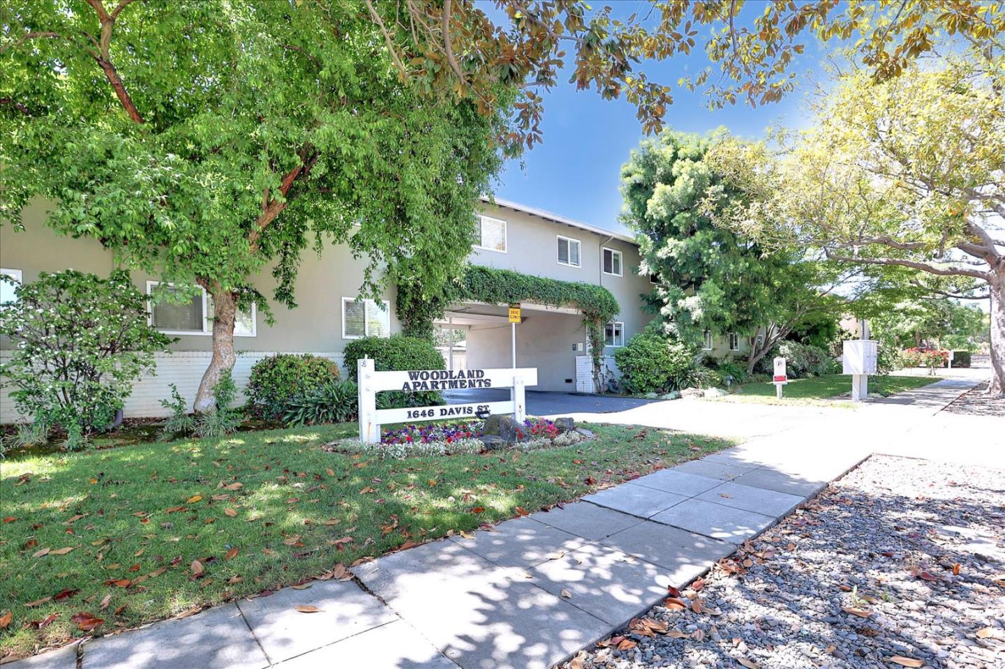 1646 Davis Street, SAN JOSE, California 95126, ,Comm Ri Multi-units 5+,For Sale,Davis Street,ML81850255