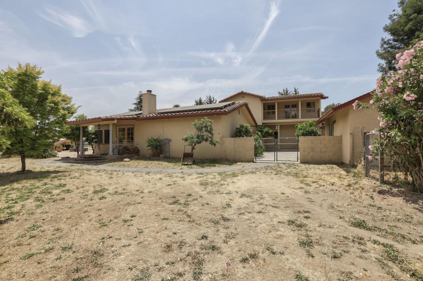 1103 Old Stage Rd, Salinas, CA 93908 5 Beds 4/1 Baths